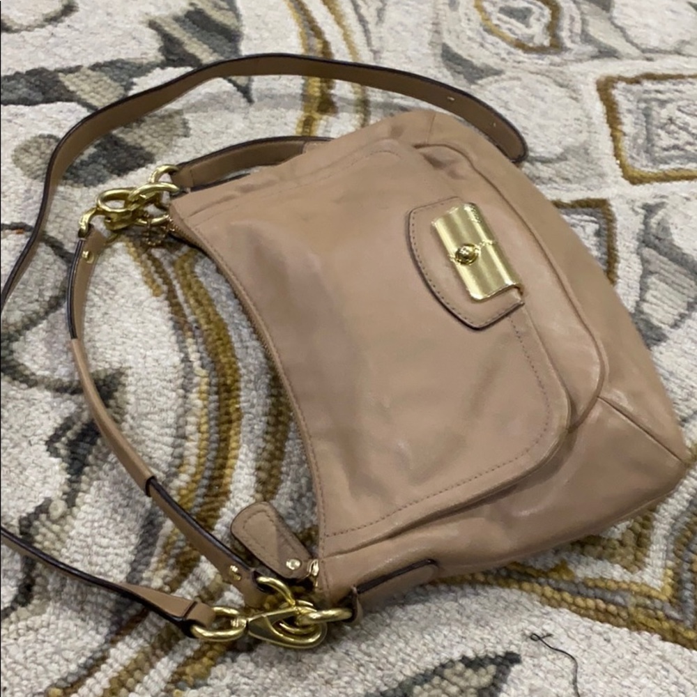 💕 Coach Kirsten tan med leather shoulder bag 💕 - Picture 4 of 16